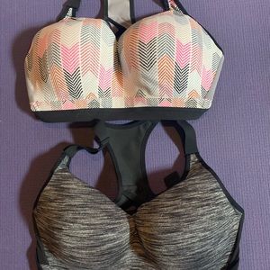 victoria secret sports bra size 34DDD